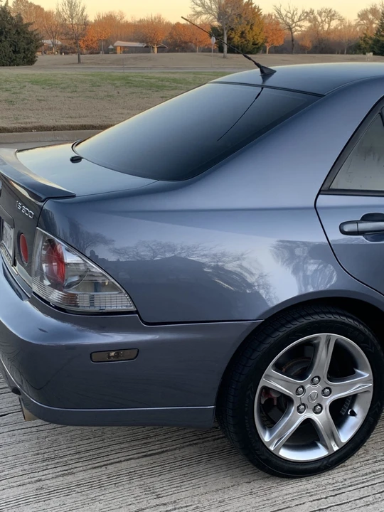 2004 Lexus IS 1st Gen - Image 20 of 31