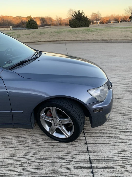 2004 Lexus IS 1st Gen - Image 24 of 31