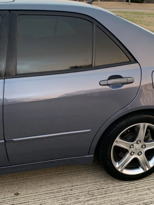 2004 Lexus IS 1st Gen - Image 28 of 31