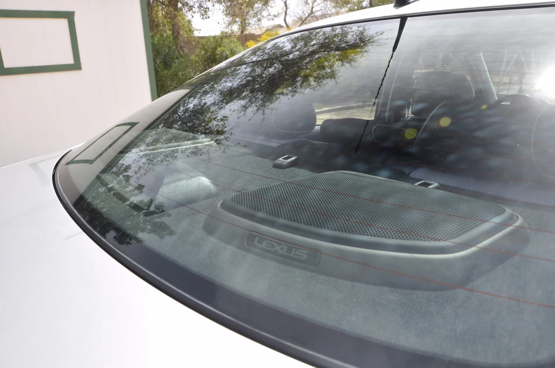 2004 Lexus IS 1st Gen - Image 21 of 31
