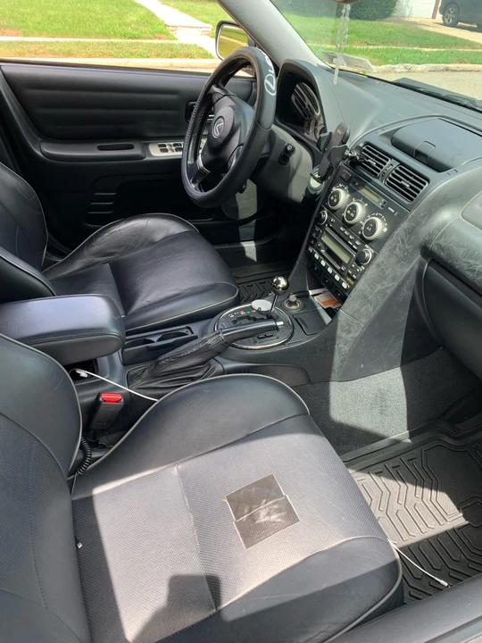 2004 Lexus IS 1st Gen - Image 25 of 31