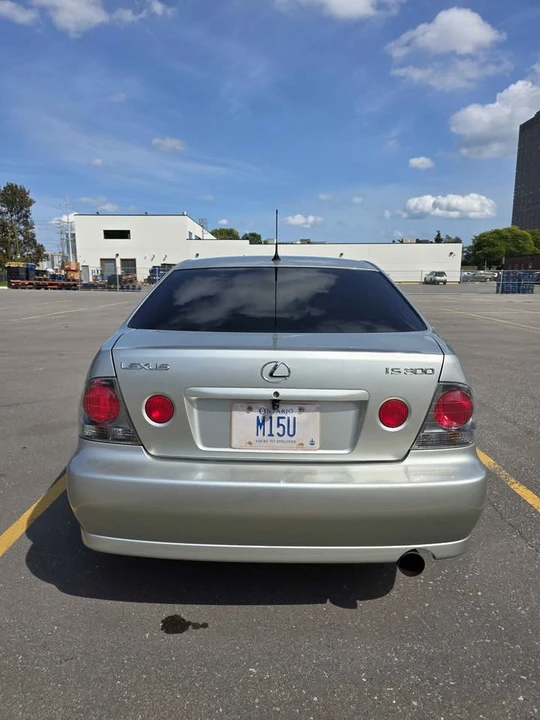 2004 Lexus IS 1st Gen - Image 4 of 20