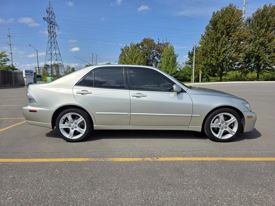 2004 Lexus IS 1st Gen - Image 6 of 20