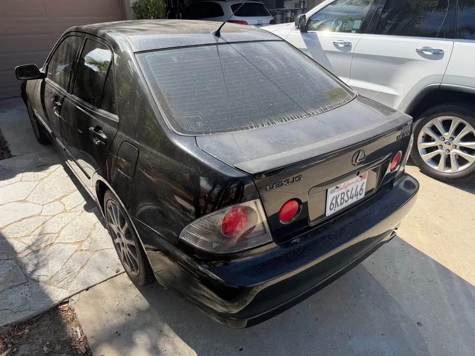 2004 Lexus IS 1st Gen - Image 3 of 9