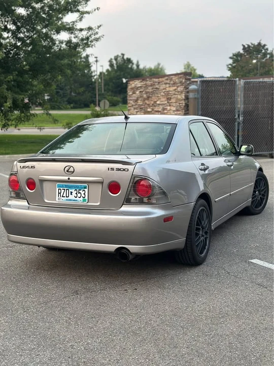 2004 Lexus IS 1st Gen - Image 3 of 7
