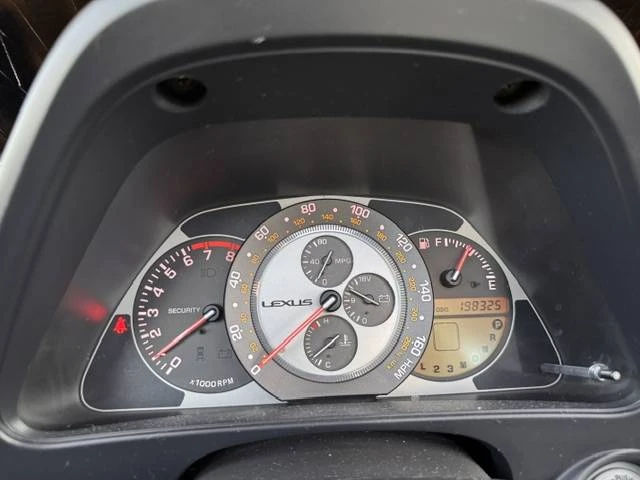 2004 Lexus IS 1st Gen - Image 5 of 14