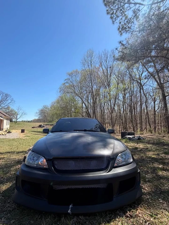 2004 Lexus IS 1st Gen - Image 2 of 7