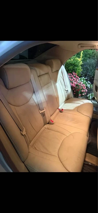 2004 Lexus LS 3rd Gen - Image 4 of 6