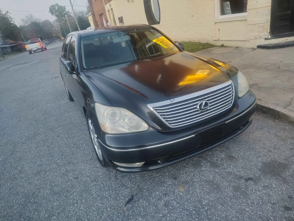 2004 Lexus LS 3rd Gen - Image 4 of 8