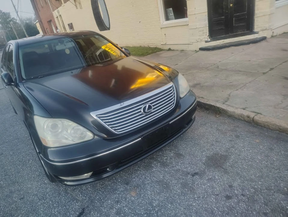 2004 Lexus LS 3rd Gen - Image 3 of 8