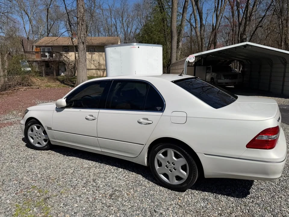2004 Lexus LS 3rd Gen - Image 4 of 9