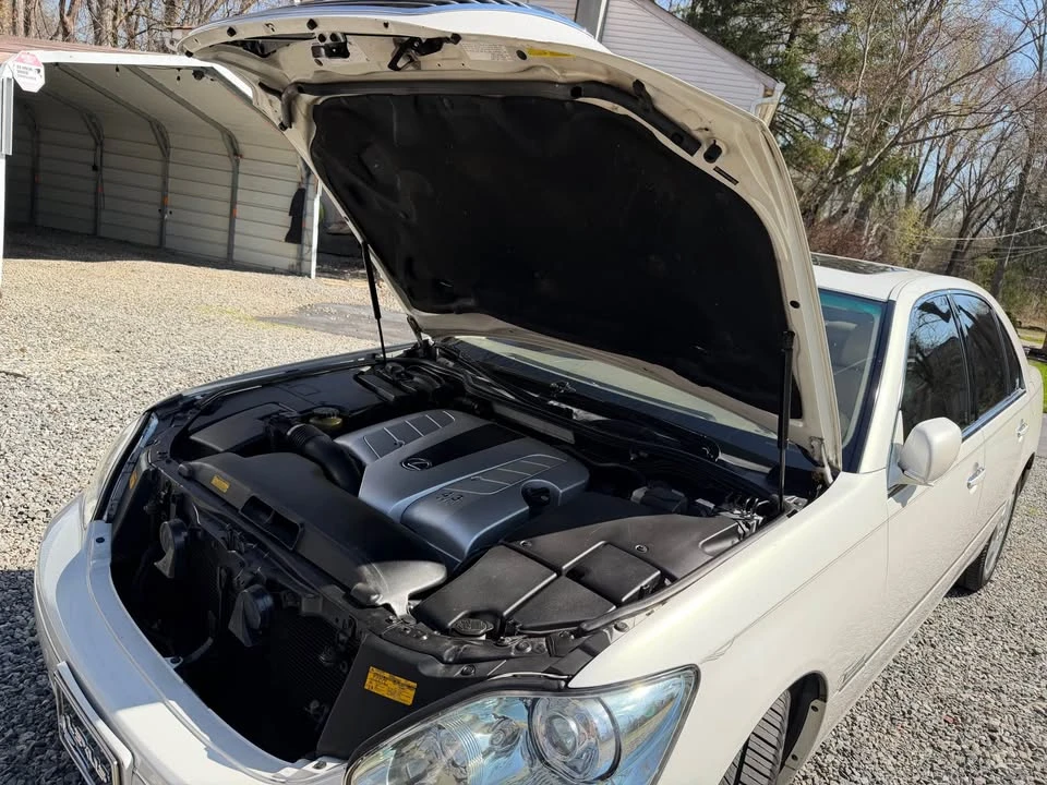 2004 Lexus LS 3rd Gen - Image 9 of 9