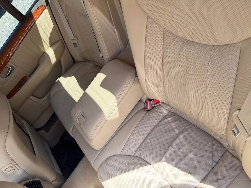 2004 Lexus LS 3rd Gen - Image 8 of 9