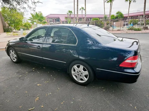 2004 Lexus LS 430
