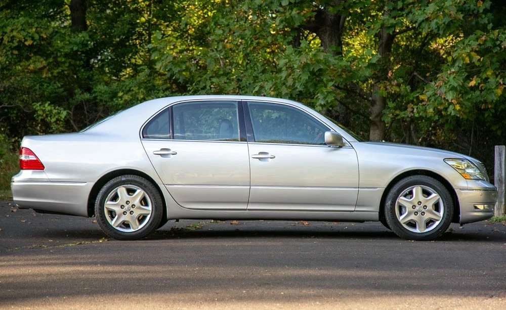 2004 Lexus LS 3rd Gen - Image 6 of 19
