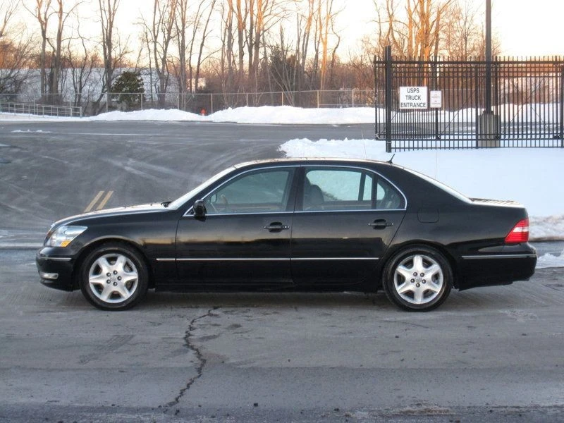 2004 Lexus LS 3rd Gen - Image 6 of 12