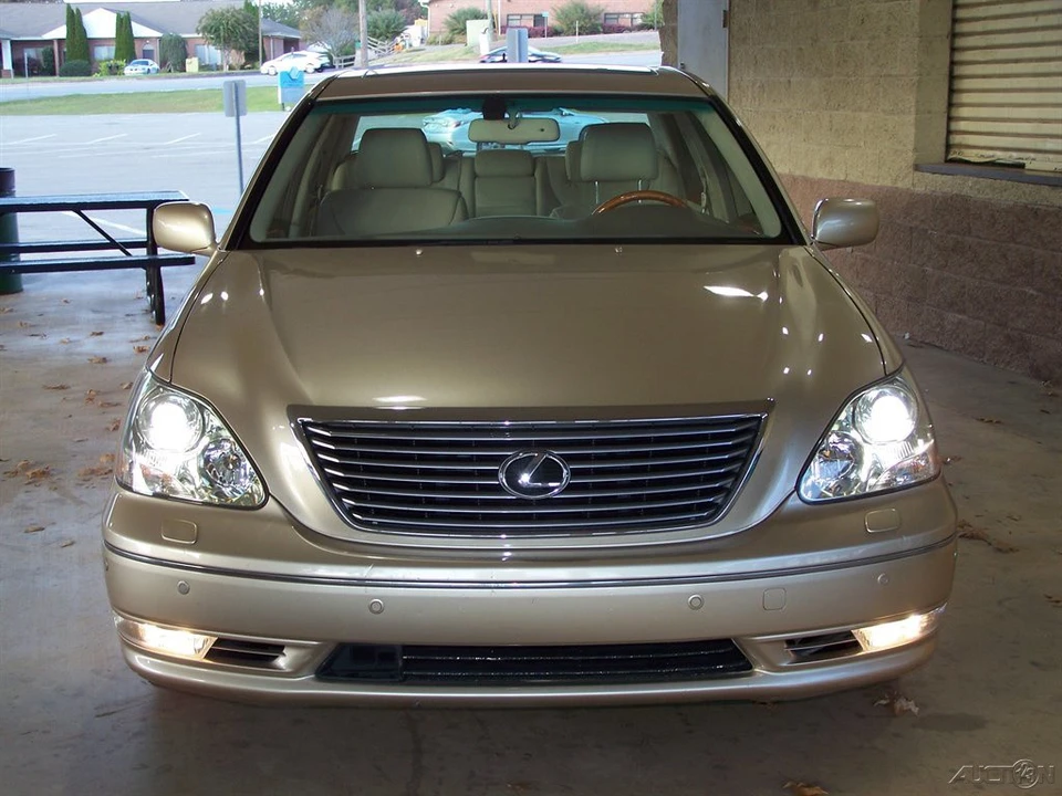 2004 Lexus LS 3rd Gen - Image 20 of 21