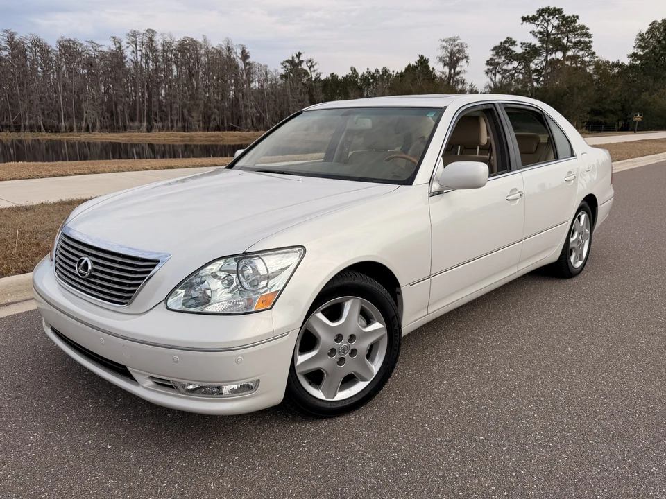 2004 Lexus LS 3rd Gen - Image 8 of 21