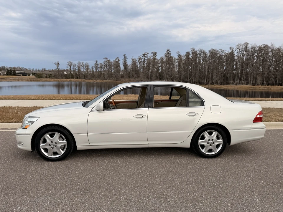 2004 Lexus LS 3rd Gen - Image 6 of 21