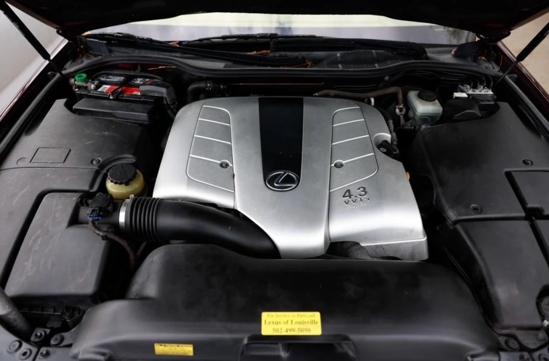 2004 Lexus LS 3rd Gen - Image 29 of 29