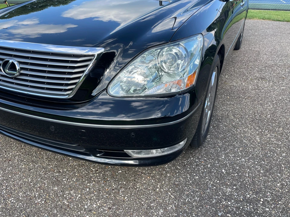 2004 Lexus LS 3rd Gen - Image 27 of 31