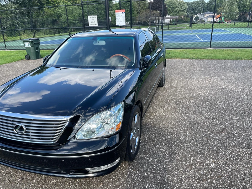 2004 Lexus LS 3rd Gen - Image 30 of 31