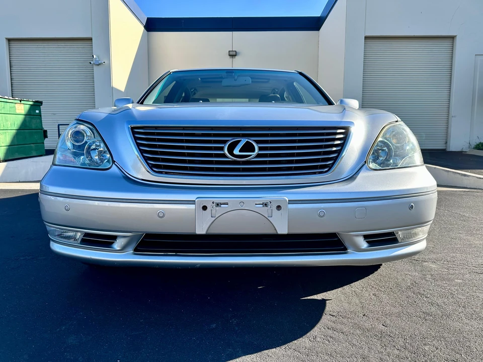 2004 Lexus LS 3rd Gen - Image 6 of 31