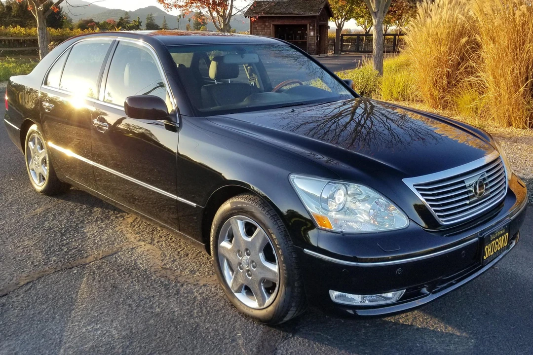 2004 Lexus LS 3rd Gen - Image 3 of 21