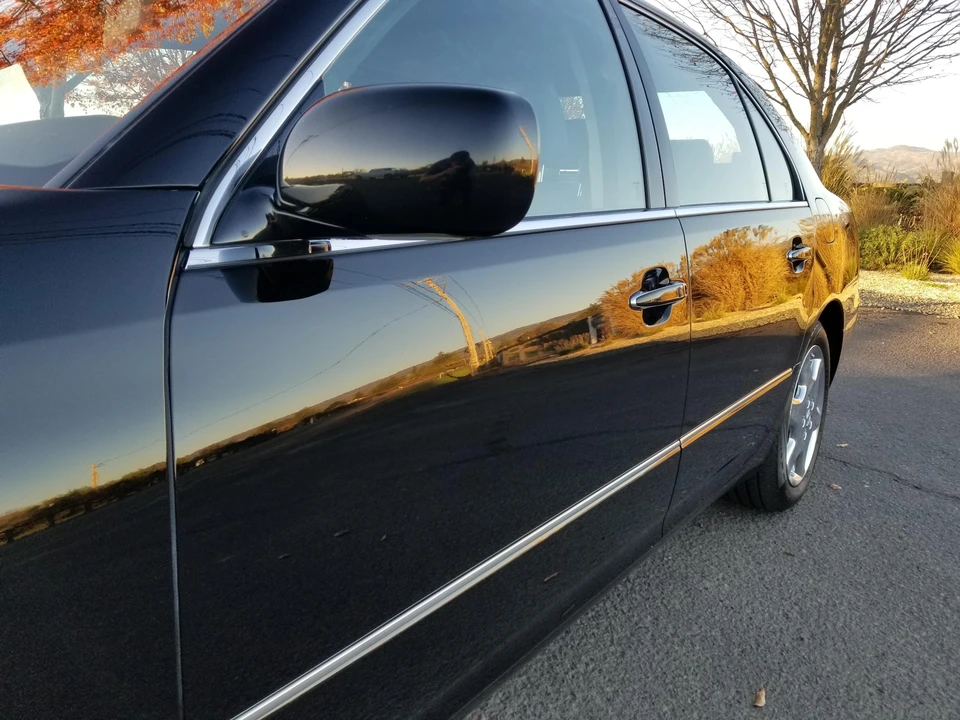 2004 Lexus LS 3rd Gen - Image 21 of 21