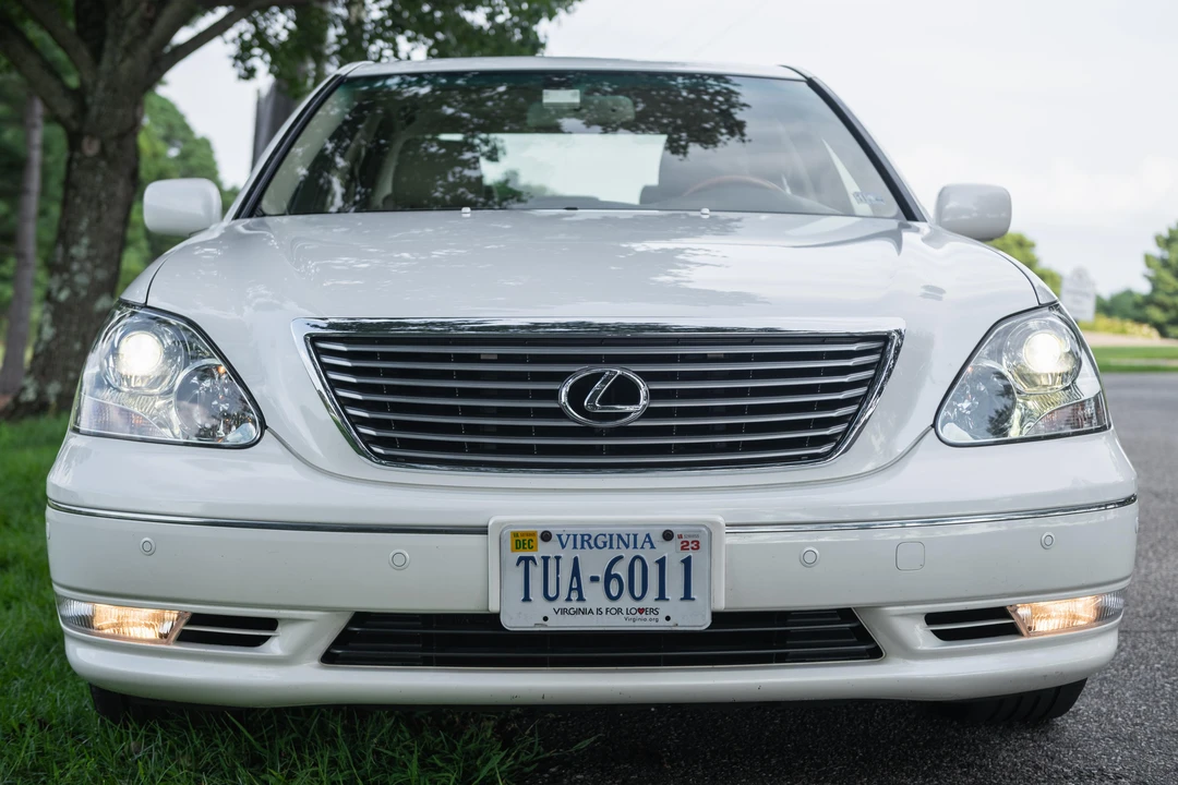2004 Lexus LS 3rd Gen - Image 6 of 31