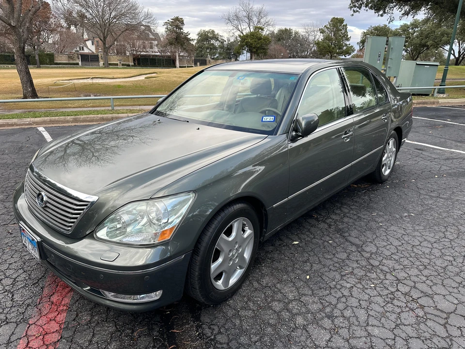 2004 Lexus LS 3rd Gen - Image 6 of 19