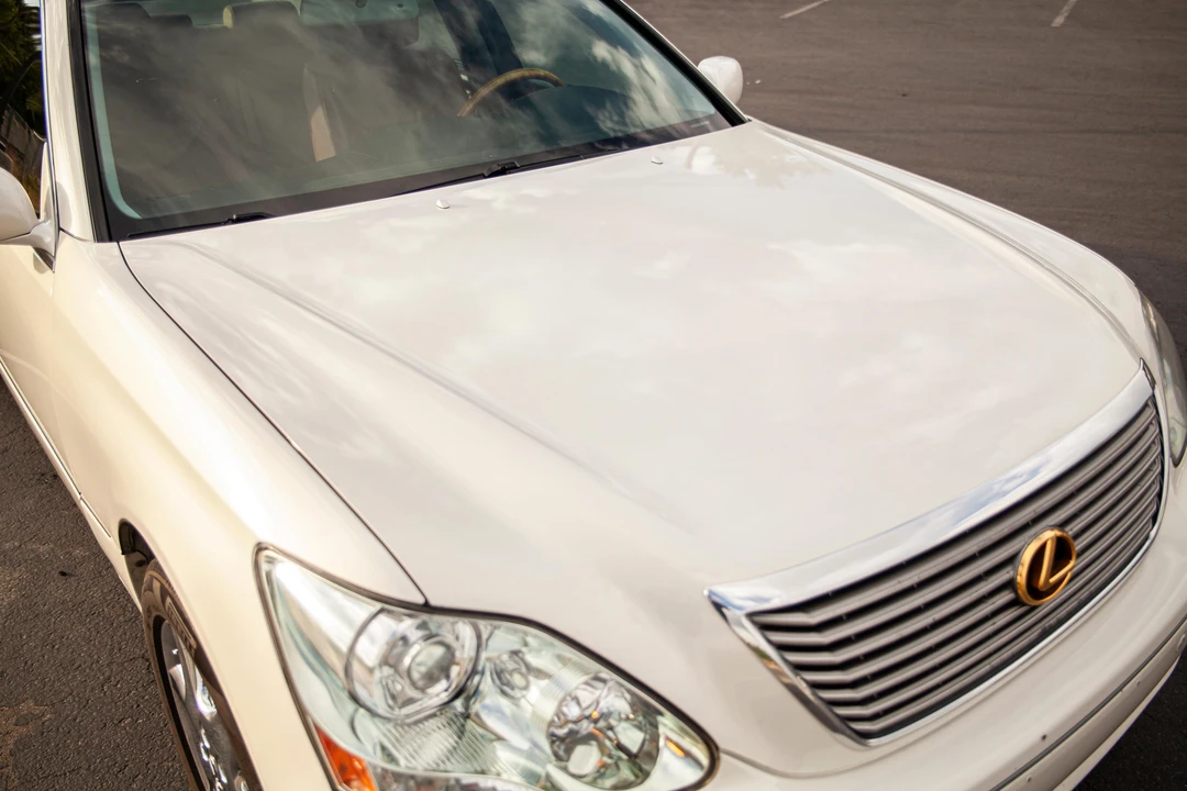 2004 Lexus LS 3rd Gen - Image 13 of 31