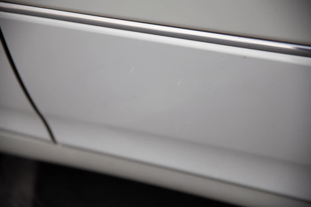2004 Lexus LS 3rd Gen - Image 29 of 31
