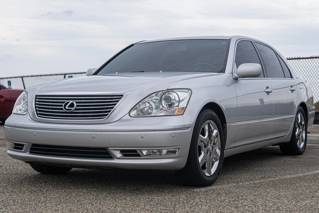 2004 Lexus LS 3rd Gen - Image 6 of 31