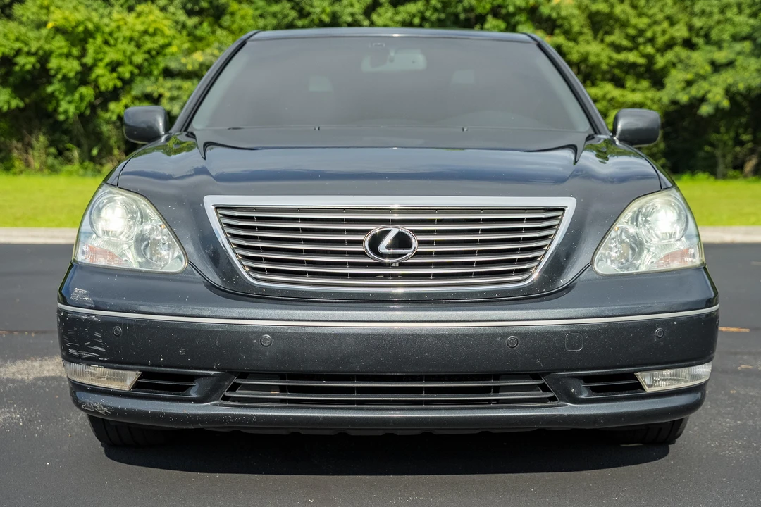 2004 Lexus LS 3rd Gen - Image 6 of 31