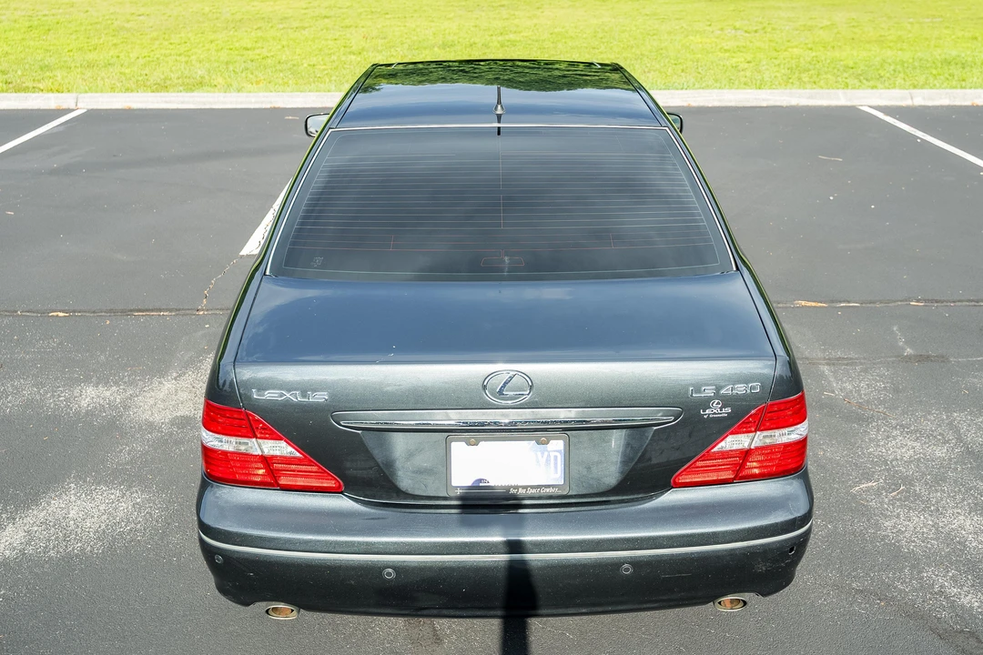 2004 Lexus LS 3rd Gen - Image 8 of 31