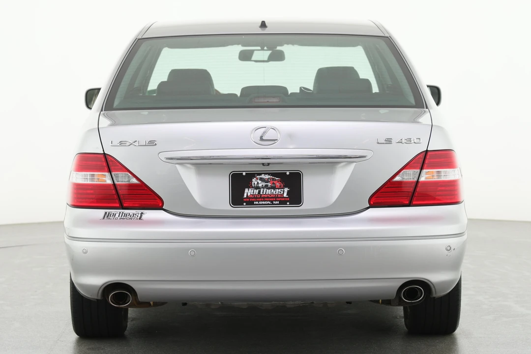 2004 Lexus LS 3rd Gen - Image 5 of 31