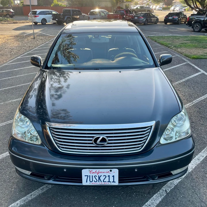 2004 Lexus LS 3rd Gen - Image 6 of 31