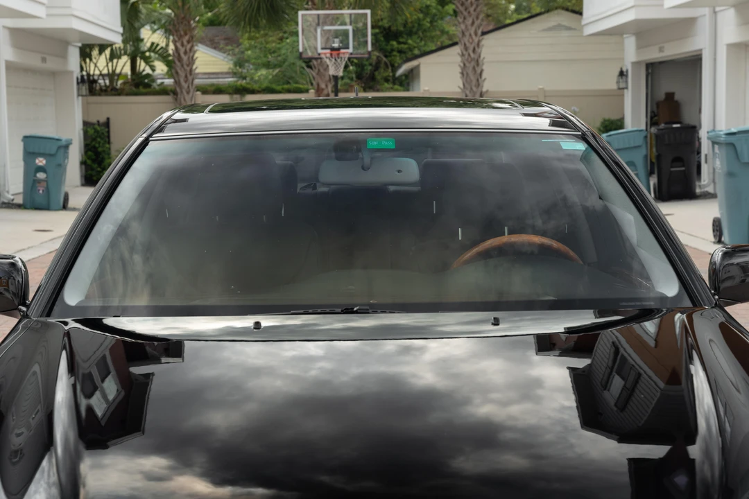 2004 Lexus LS 3rd Gen - Image 11 of 31