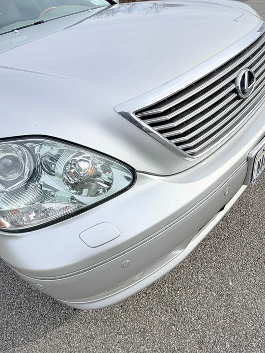 2004 Lexus LS 3rd Gen - Image 16 of 31