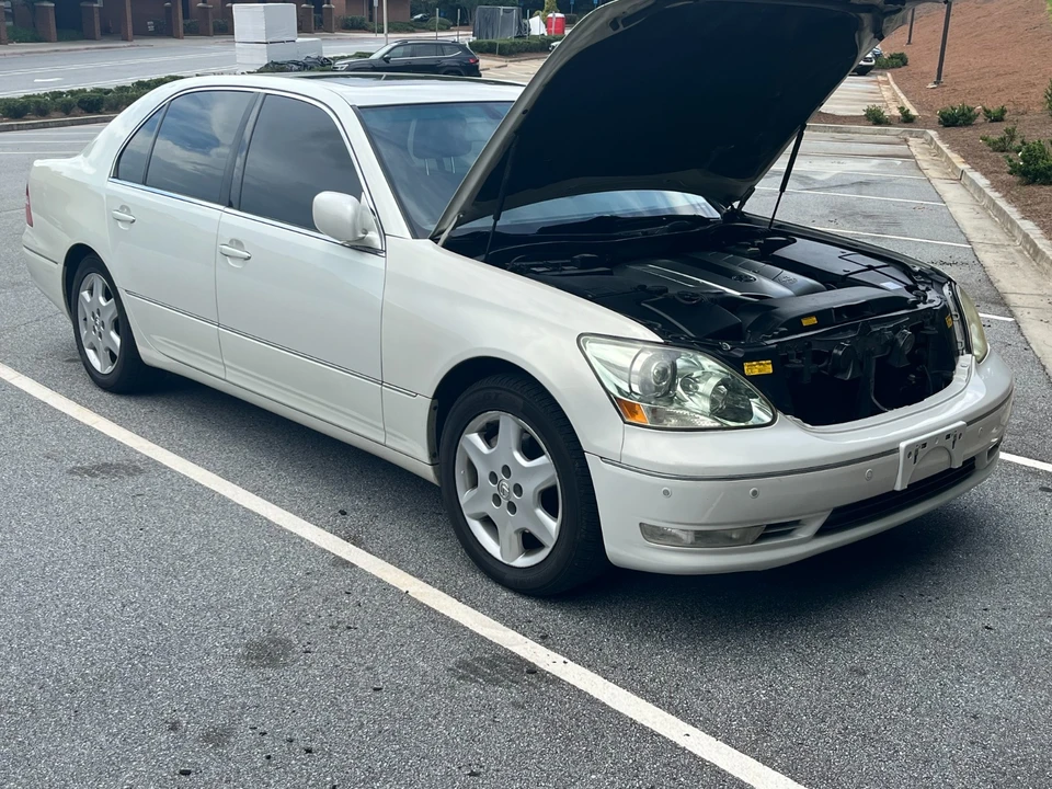 2004 Lexus LS 3rd Gen - Image 3 of 14