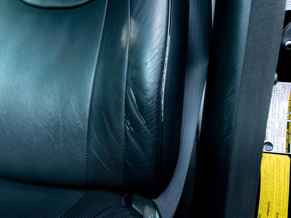 2004 Lexus LS 3rd Gen - Image 28 of 31