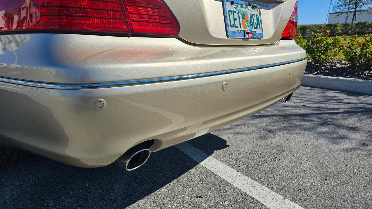 2004 Lexus LS 3rd Gen - Image 29 of 31