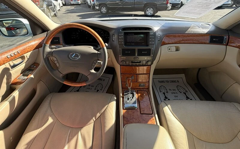 2004 Lexus LS 3rd Gen - Image 18 of 20