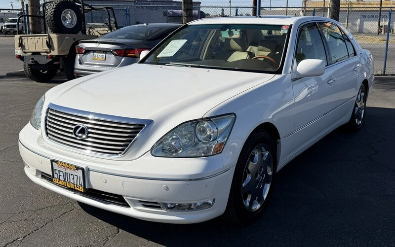 2004 Lexus LS 3rd Gen - Image 3 of 20