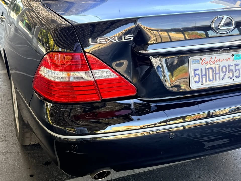 2004 Lexus LS 3rd Gen - Image 6 of 9