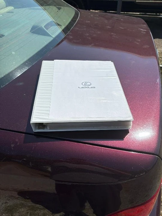 2004 Lexus LS 3rd Gen - Image 4 of 9