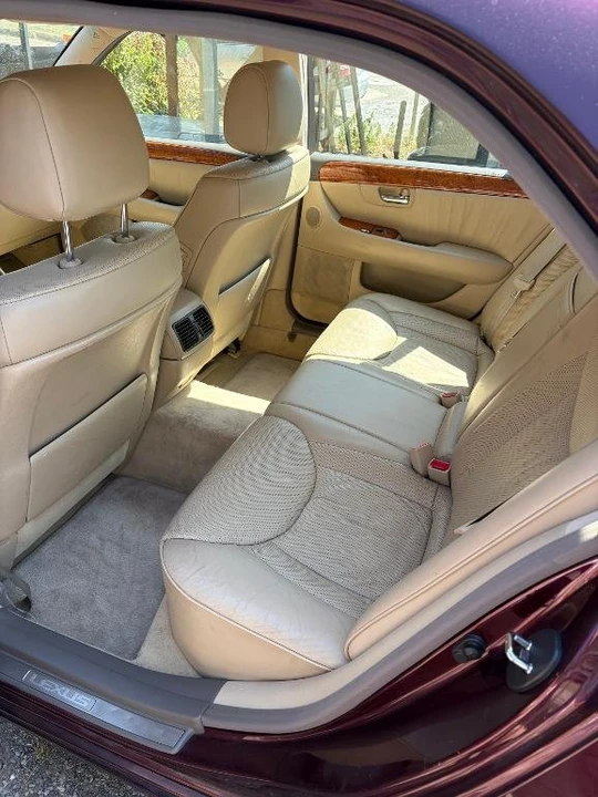 2004 Lexus LS 3rd Gen - Image 8 of 9