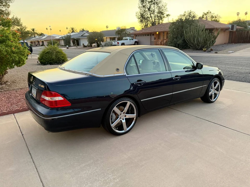 2004 Lexus LS 3rd Gen - Image 4 of 18