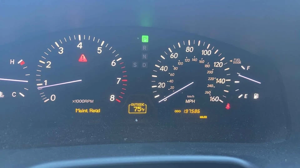 2004 Lexus LS 3rd Gen - Image 10 of 10